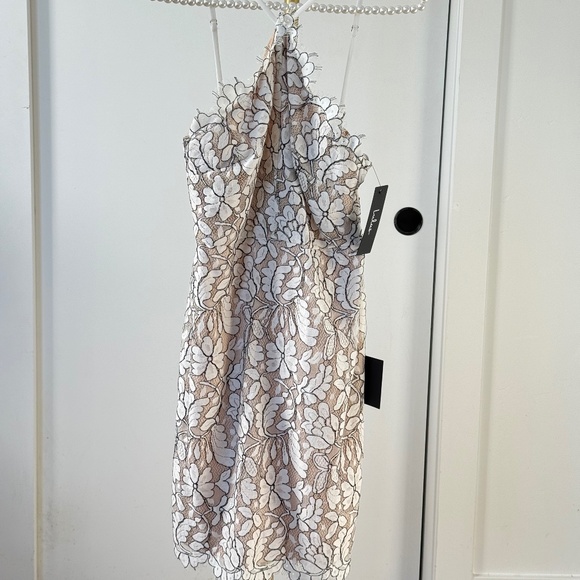 Lulus Dresses & Skirts - Lulus White Floral Lace Halter Mini Dress (New with Tags)